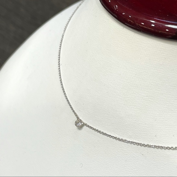 Beautiful Diamond Solitaire Necklace .15CT in solid 14k White Gold 16.5” - Picture 6 of 6